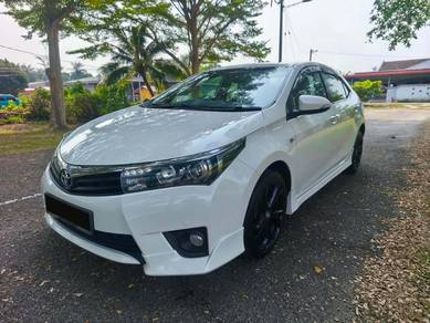 Toyota Altis ALTIS V in Batu Pahat, JHR