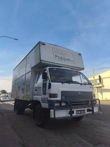 Daihatsu Delta V116-HA 5000kg BDM Box Van 2002