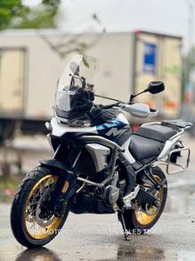 CFMOTO 700MT