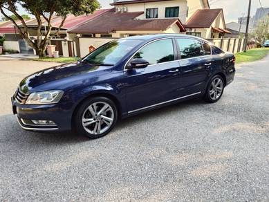 Volkswagen Passat TSI (CKD) in Kelana Jaya, SGR