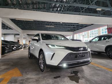 Toyota Harrier Z in Puchong, KUL