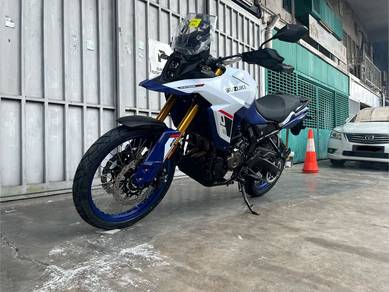 Suzuki V-Strom 800DE