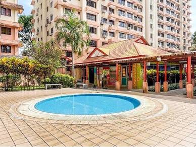 Condominium For Sale in Bayu Tasik 1