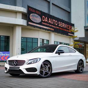 Mercedes Benz C300 300 COUPE AMG LINE (CBU) in Puchong, SGR