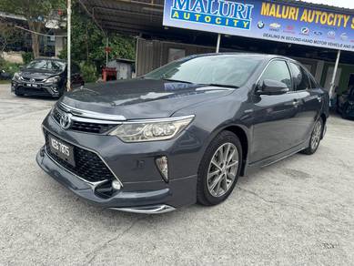 Toyota Camry HYBRID LUXURY in Cheras, KUL