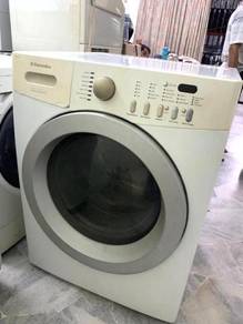 11kg Mesin Basuh Front Electrolux Load Washer Auto