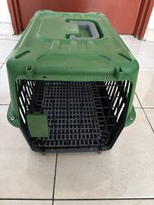 new cat or dog carrier green colour