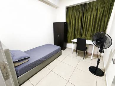 Room in Bayan Baru, PNG