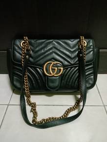 G u c c i Marmont Bag