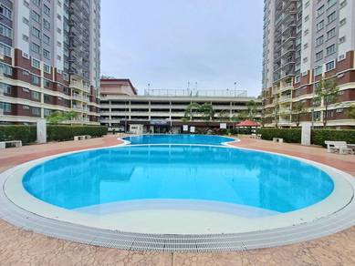 Condominium For Sale in Unipark Condominium