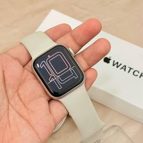 Apple Watch SE 3 40mm Starlight