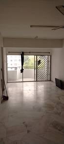 Condominium For Rent in Meadow Park 2