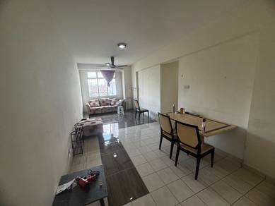 Apartment For Sale in Indah Court Apartment (Bukit Indah)