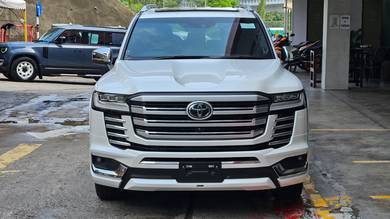 2023 Toyota Land Cruiser ZX