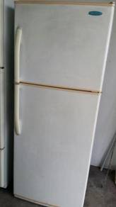 Freezer Fridge Refrigerator Elba Peti Ais 2 Pintu