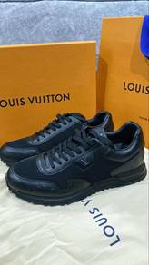 Authentic LV Runners Run Away UK9 NEW