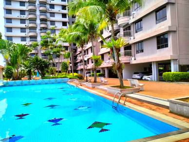 Condominium For Rent in Selat Horizon