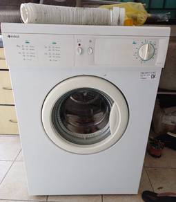 Indesit Cloth Dryer (Pengering Baju)