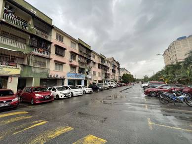 Shop lot For Sale in Puchong,SGR
