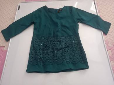 Baju kurung kanak-kanak