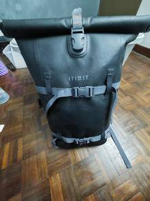 Decathlon Itiwit 20L Fishing Backpack 