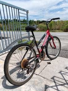 Basikal untuk dijual.
