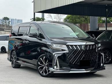 Toyota Alphard 2.5 SC in Puchong, SGR