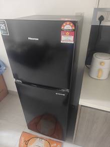 Peti Ais 5-⭐Macam Baru Hisense 240L (<6 Months)
