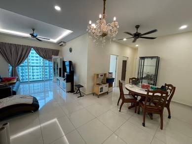 Condominium For Rent in One Imperial