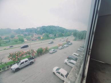 Shop lot For Rent in Cheng,MLK