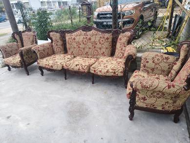 kayu jati