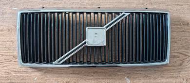 Volvo 940 New Grill