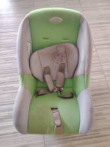 Child safety car seat