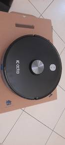 Automatic vacuum cleaner