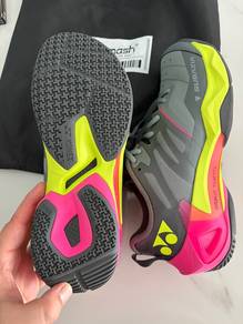 YONEX SUBAXIA (1 month plus use only)