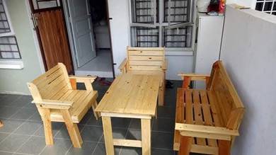 set meja+kerusi kayu