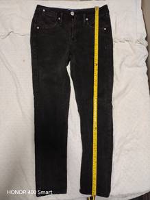 Levi's Lady Style Star Rivet Slim Jeans