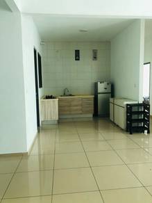 Condominium For Sale in Tree Sparina @ Ideal Vision Park