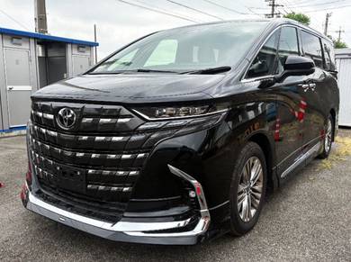 Toyota Alphard Z in KLCC, KUL