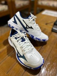 Kasut badminton Mizuno Waveclaw 4 utk dijual