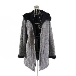 UNIQLO Checkered Fleece-lined Extra Warm Hoodie