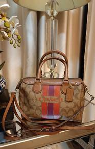 Preloved speedy coach 