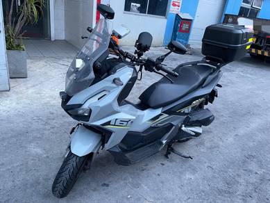 Honda ADV 160