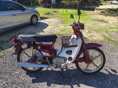 Honda C90