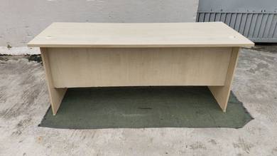 YE38T Meja Tulis 6 Feet Writing Table Oak * ASIS