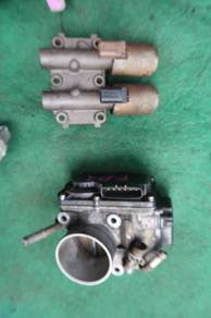 HONDA CIVIC FD 2.0 AIRCOND COMPRESSOr