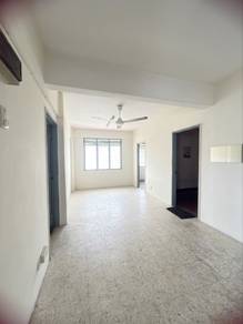 Apartment For Rent in Dahlia Apartment (Putra Perdana)