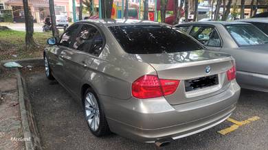 BMW 320i 20i M SPORTS (CKD) in Shah Alam, SGR
