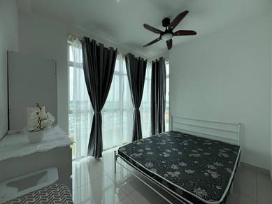 4 items 1 Price! 2 Units BedframeXMattress To Let