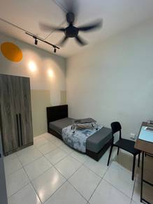 Room in Bukit Jalil, KUL